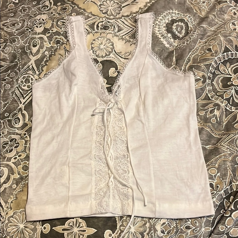 Vintage Elegant White Lace Trimmed Women's Top